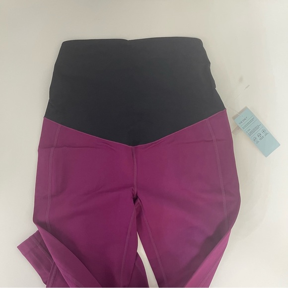 Z by Zella Daily Booty Flare Maternity Leggings In Purple Caspia Color- Reemoly - Picture 13 of 16